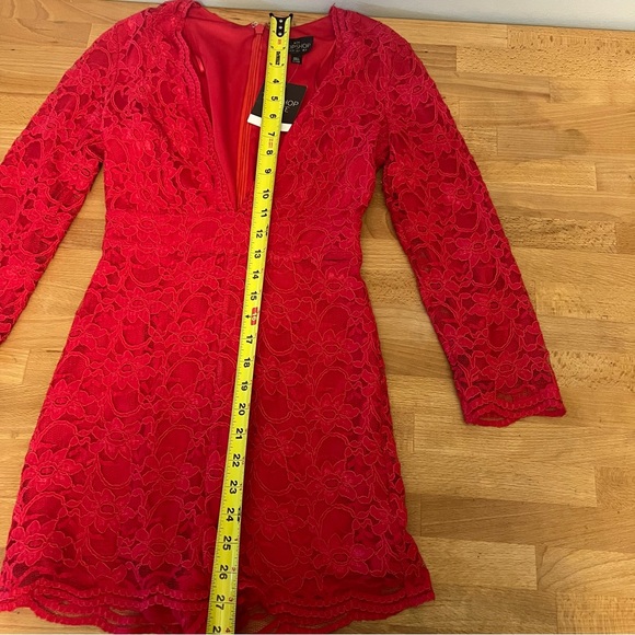 Topshop All-Over Lace Playsuit NWT (XS) - Picture 8 of 11